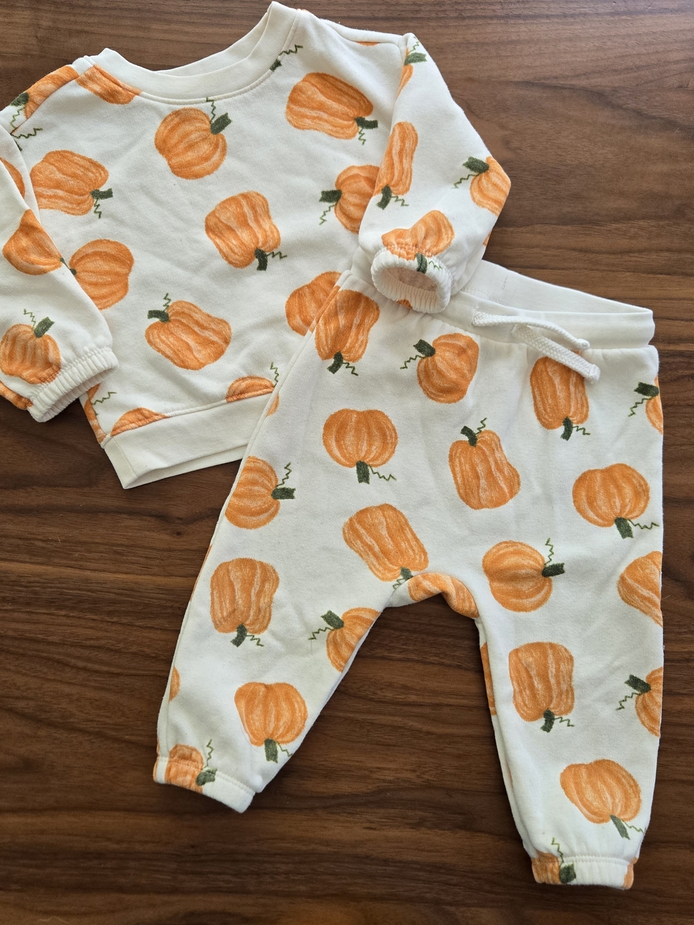 Old Navy Pumpkin Sweatshirt & Sweatpants Jogger Set 12m Fall Halloween